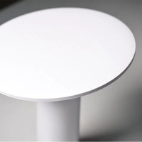 Smart White Table Lamp – Rechargeable and Modern Design