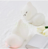 Cat-Shaped Bedside Lamp – Warm and Sleep-Friendly for Kids